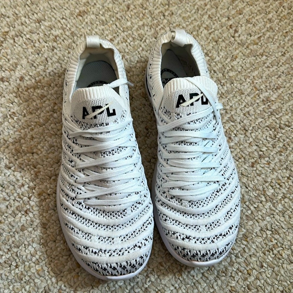 APL Techloom sneakers